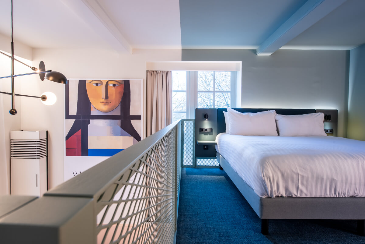 The Rebyl in Nijmegen: Apto Architects transformed a 1922 girls’ school into a 7,500 m² modern hotel with elegant interiors.