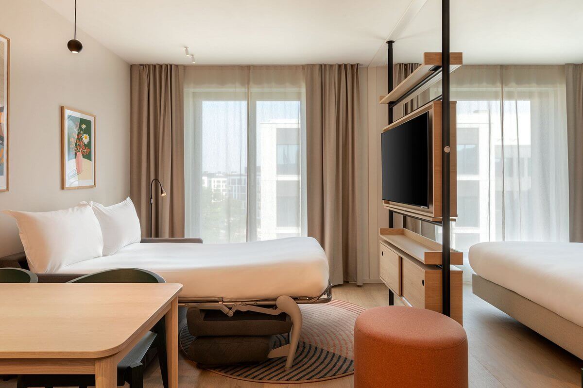 Element by Westin in Wroclaw: Apto Architects' design of a 1,000 m² hotel offering flexible, self-serviced extended stays.