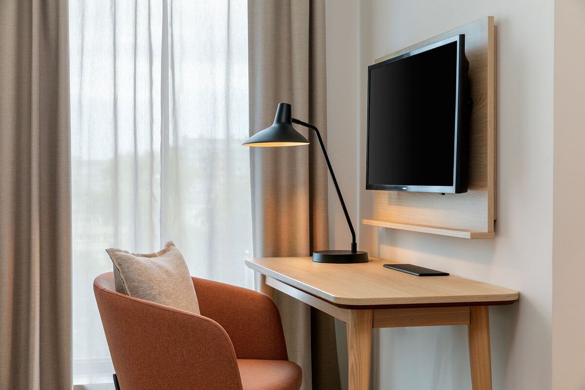 Element by Westin in Wroclaw: Apto Architects' design of a 1,000 m² hotel offering flexible, self-serviced extended stays.